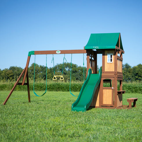 Lakewood Swing Set & Climbing Frame