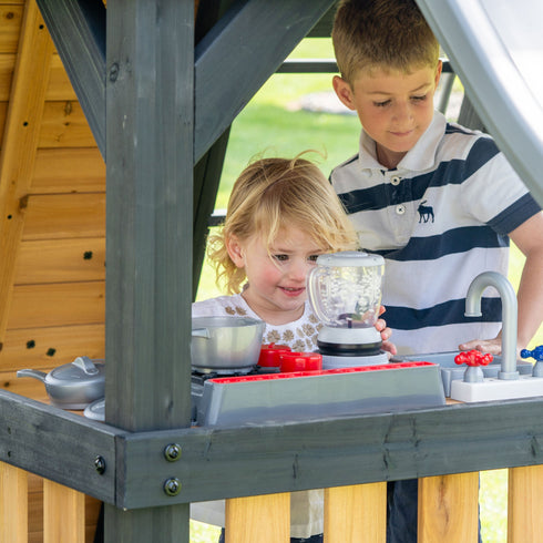 Magnolia Falls Swing Set & Climbing Frame